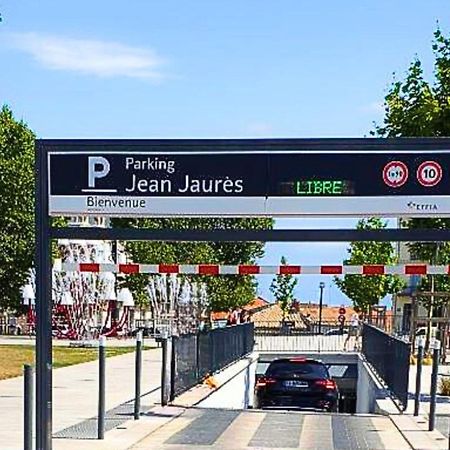Centre Historique - Free Parking - Self Checkin - Wifi - Industriel - Sleepntripbeziers Apartment Luaran gambar