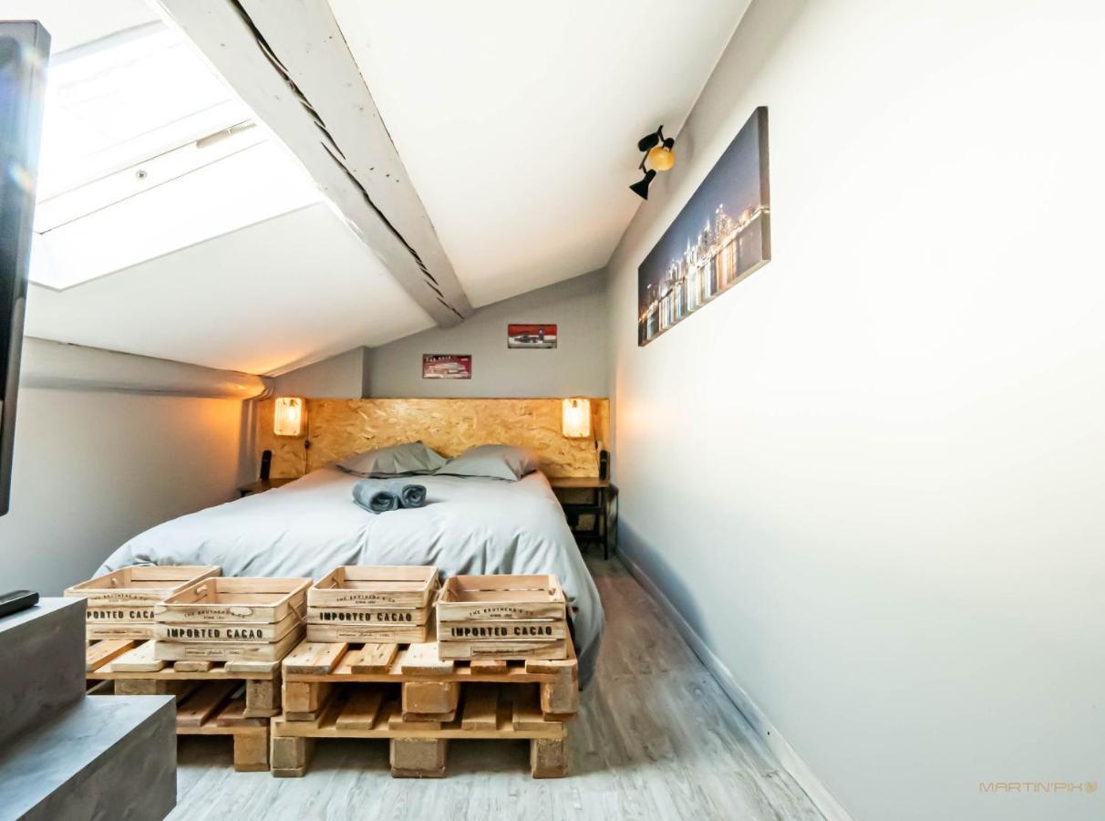 Centre Historique - Free Parking - Self Checkin - Wifi - Industriel - Sleepntripbeziers Apartment Luaran gambar
